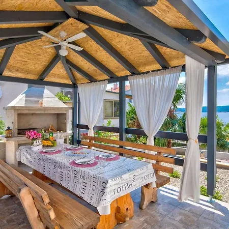 One-bedroom In Crikvenica Liii Dramalj