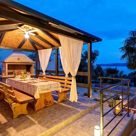 One-bedroom In Crikvenica Liii