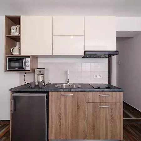 One-bedroom In Crikvenica Liii * Dramalj