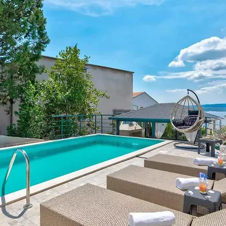One-bedroom In Crikvenica Liii Dramalj