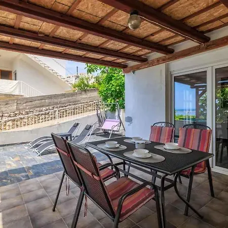 One-bedroom In Crikvenica Liii Dramalj