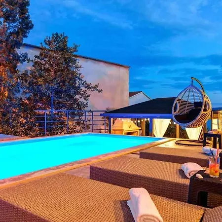 Apartment One-bedroom In Crikvenica Liii