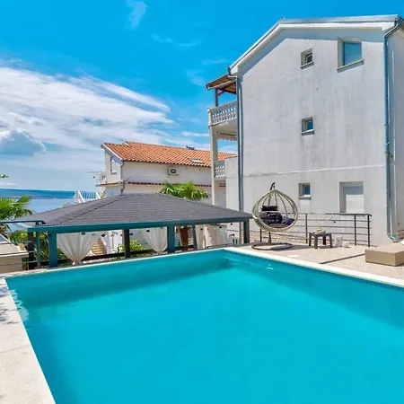 Apartment One-bedroom In Crikvenica Liii Dramalj